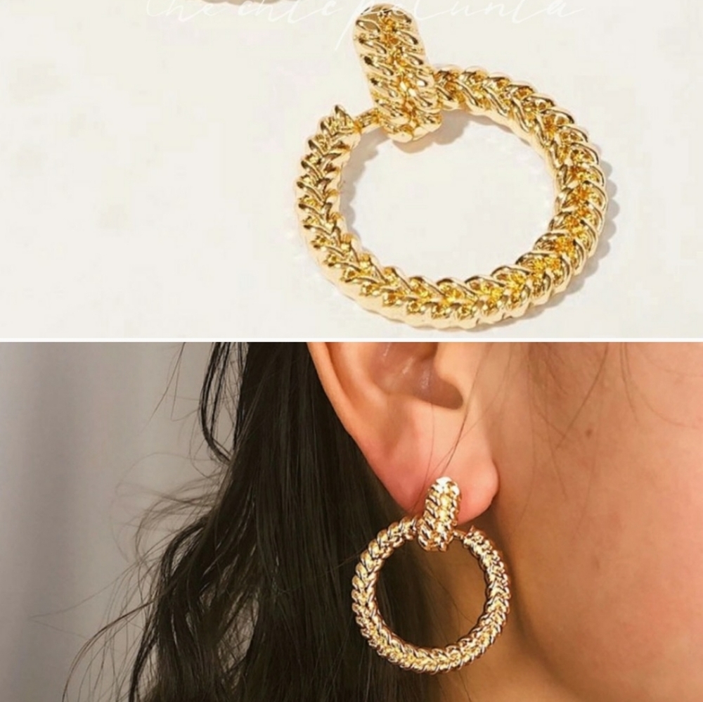 Braided gold hoop Fashion earrings - Picture 1 of 7